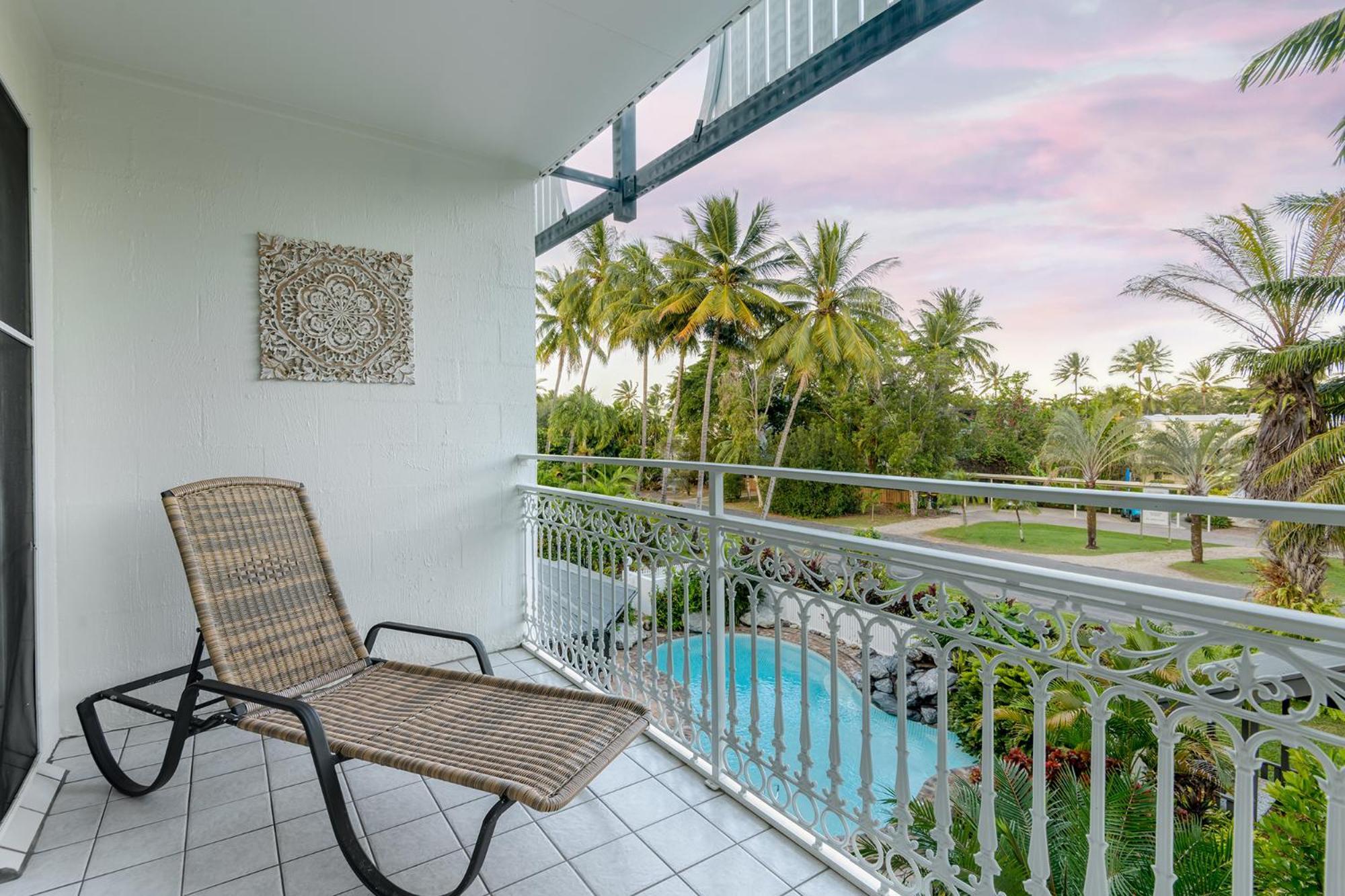 Aparthotel Garrick House Port Douglas Exterior foto